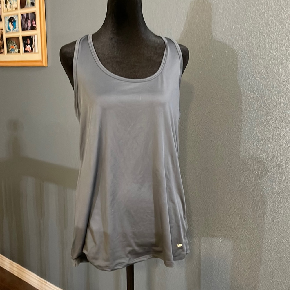 Marika gray workout top size large